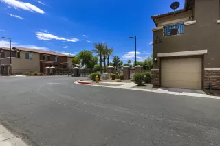 Photo #4: 6091264 Listing 