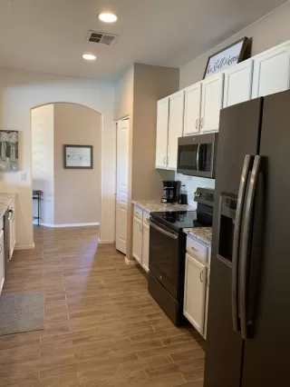 Photo #1: 6091298 Listing