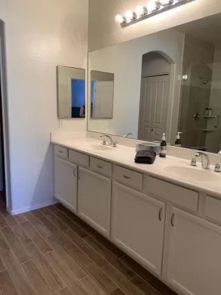 Photo #6: 6091298 Listing