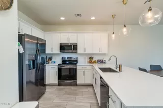 Photo #3: 6091454 Listing