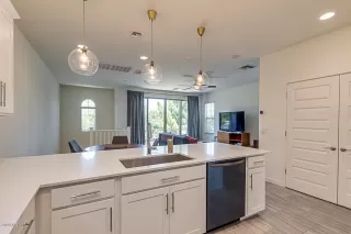 Photo #4: 6091454 Listing