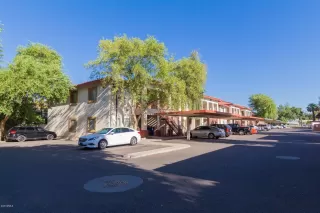 Photo #5: 6091575 Listing 