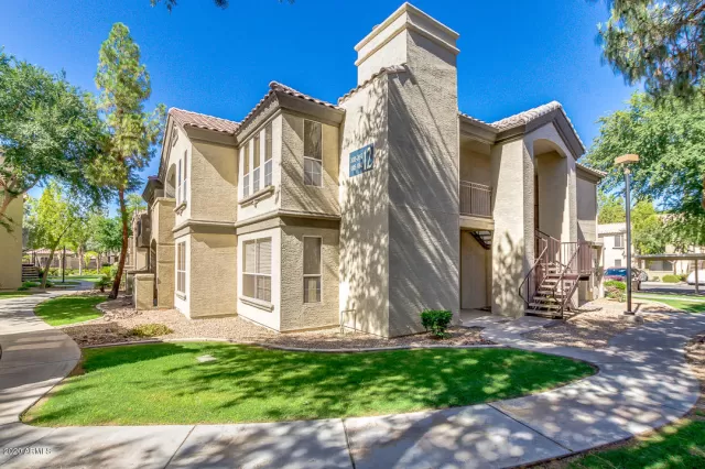 MLS: 6091864 Condo For Sale