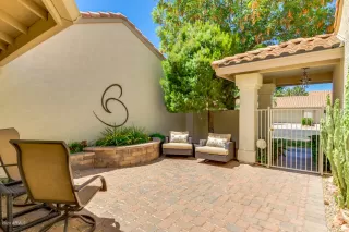 Photo #2: 6091874 Listing