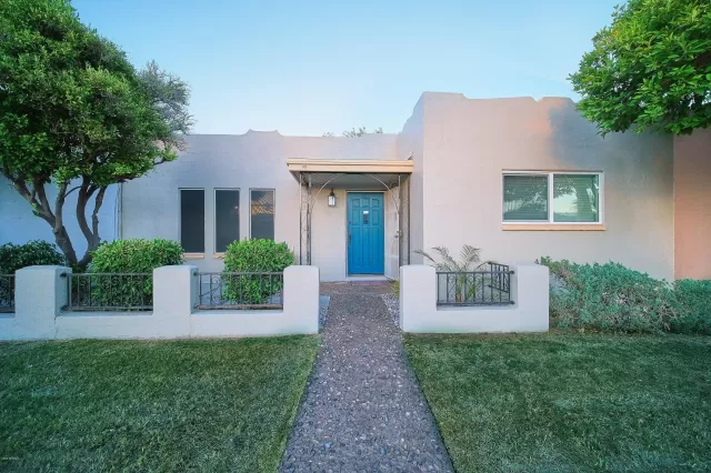 MLS: 6092109 Condo For Sale