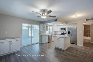 Photo #5: 6092109 Listing