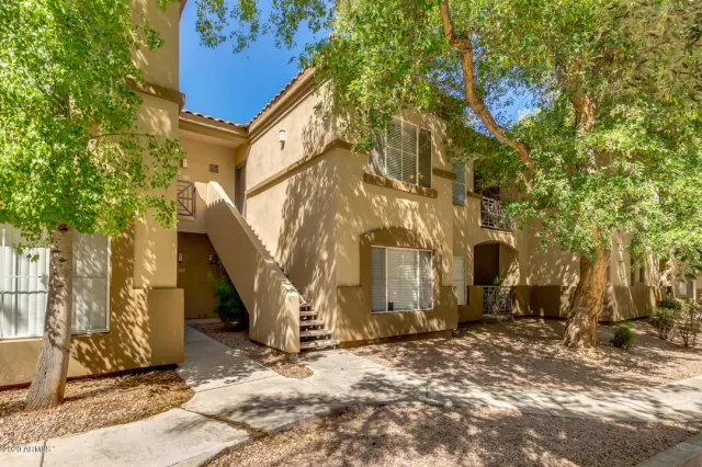 MLS: 6092167 Condo For Sale