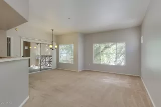 Photo #4: 6092167 Listing