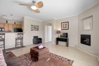 Photo #4: 6092421 Listing