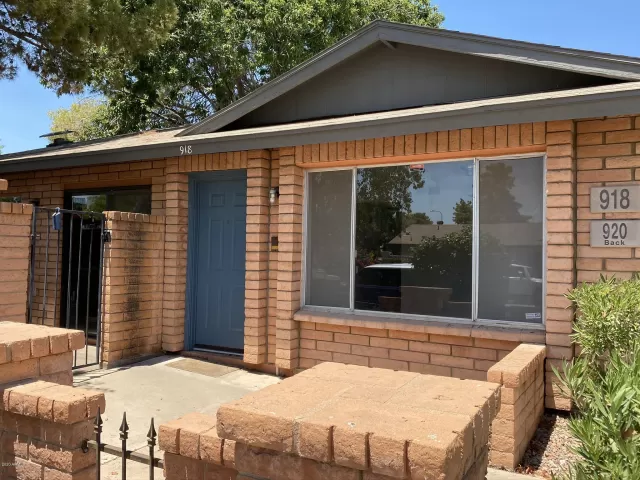 MLS: 6092585 Condo For Sale