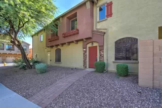 Photo #2: 6092611 Listing