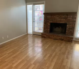 Photo #5: 6092644 Listing