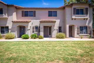 Photo #3: 6092650 Listing