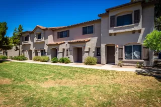 Photo #4: 6092650 Listing