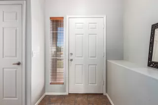 Photo #5: 6092650 Listing