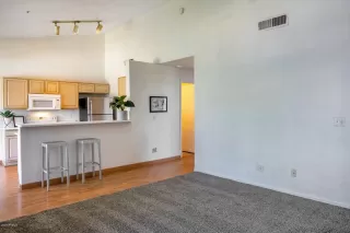 Photo #1: 6092673 Listing