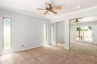 Photo #6: 6092818 Listing