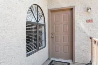 Photo #4: 6092840 Listing