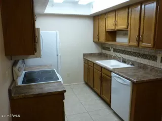 Photo #6: 6092954 Listing