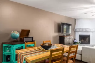 Photo #4: 6092965 Listing