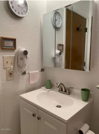 Photo #5: 6093351 Listing 