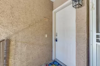 Photo #2: 6093425 Listing