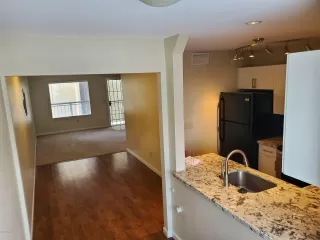 Photo #4: 6093506 Listing 