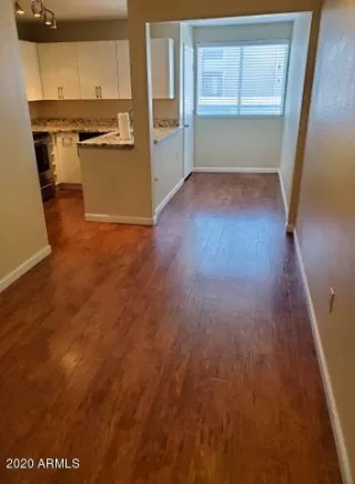 Photo #5: 6093506 Listing 