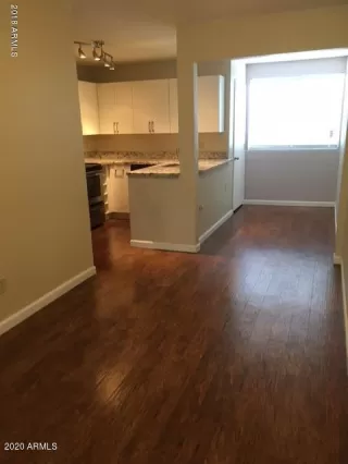 Photo #6: 6093506 Listing 