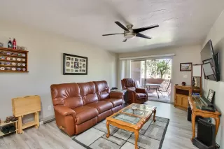 Photo #5: 6093656 Listing