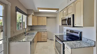 Photo #4: 6093780 Listing