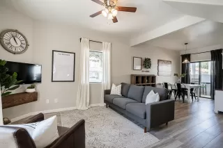 Photo #3: 6093799 Listing 