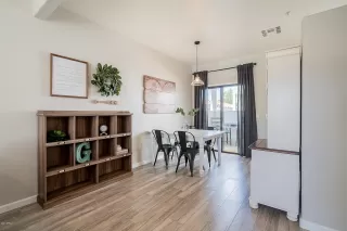 Photo #6: 6093799 Listing 