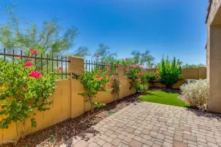 Photo #6: 6093812 Listing