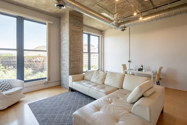 MLS: 6093845 Condo For Sale