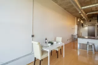 Photo #6: 6093845 Listing