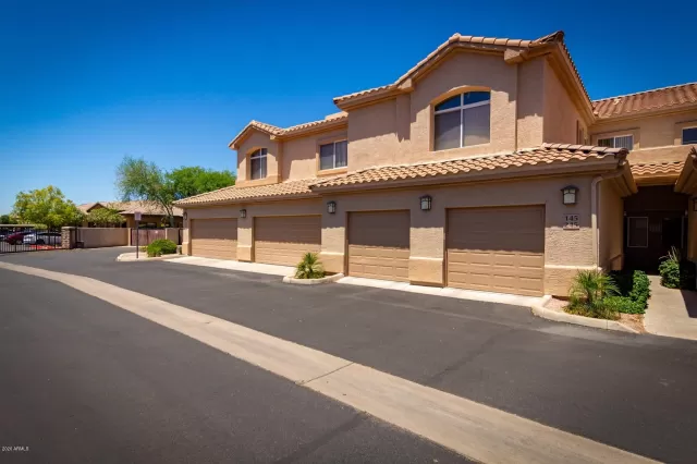 MLS: 6093946 Condo For Sale