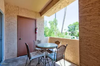 Photo #5: 6094562 Listing