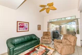 Photo #2: 6094722 Listing