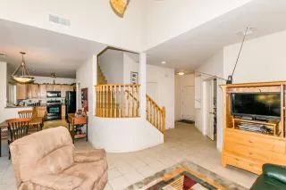 Photo #4: 6094722 Listing