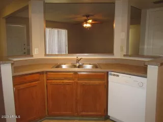 Photo #5: 6094812 Listing