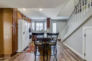 Photo #6: 6094897 Listing 