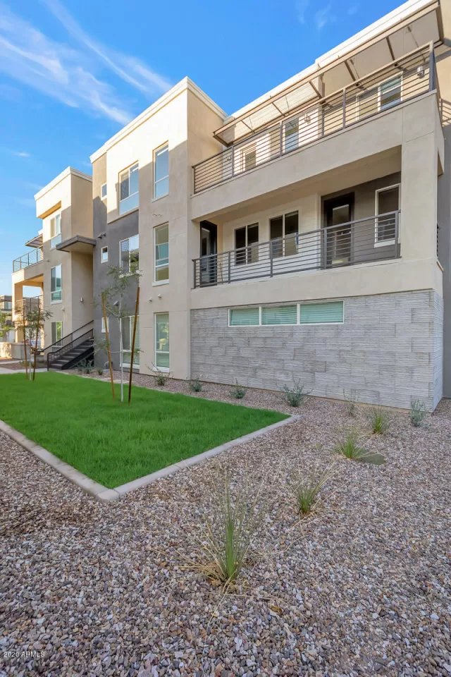 MLS: 6094923 Condo For Sale