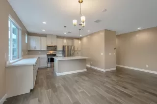 Photo #1: 6094923 Listing 