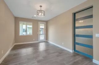 Photo #5: 6094923 Listing 