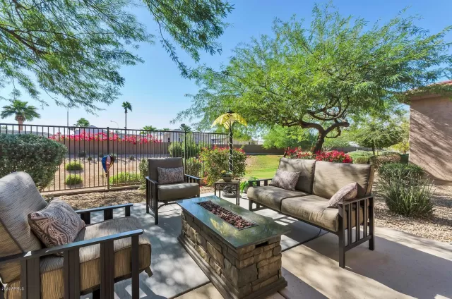 MLS: 6094935 Condo For Sale