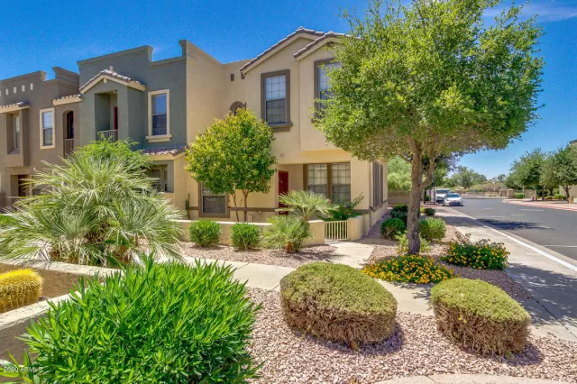 MLS: 6095064 Condo For Sale