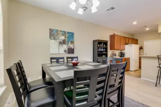 Photo #5: 6095064 Listing