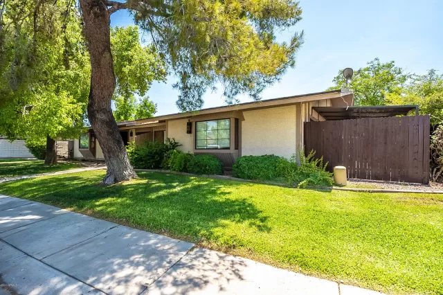 MLS: 6095116 Condo For Sale