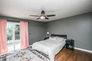 Photo #5: 6095200 Listing